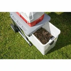 IKRA BROYEUR DE VEGETAUX 3000 Watts -Promos Broyeur de végétaux Magasin 10999070 4